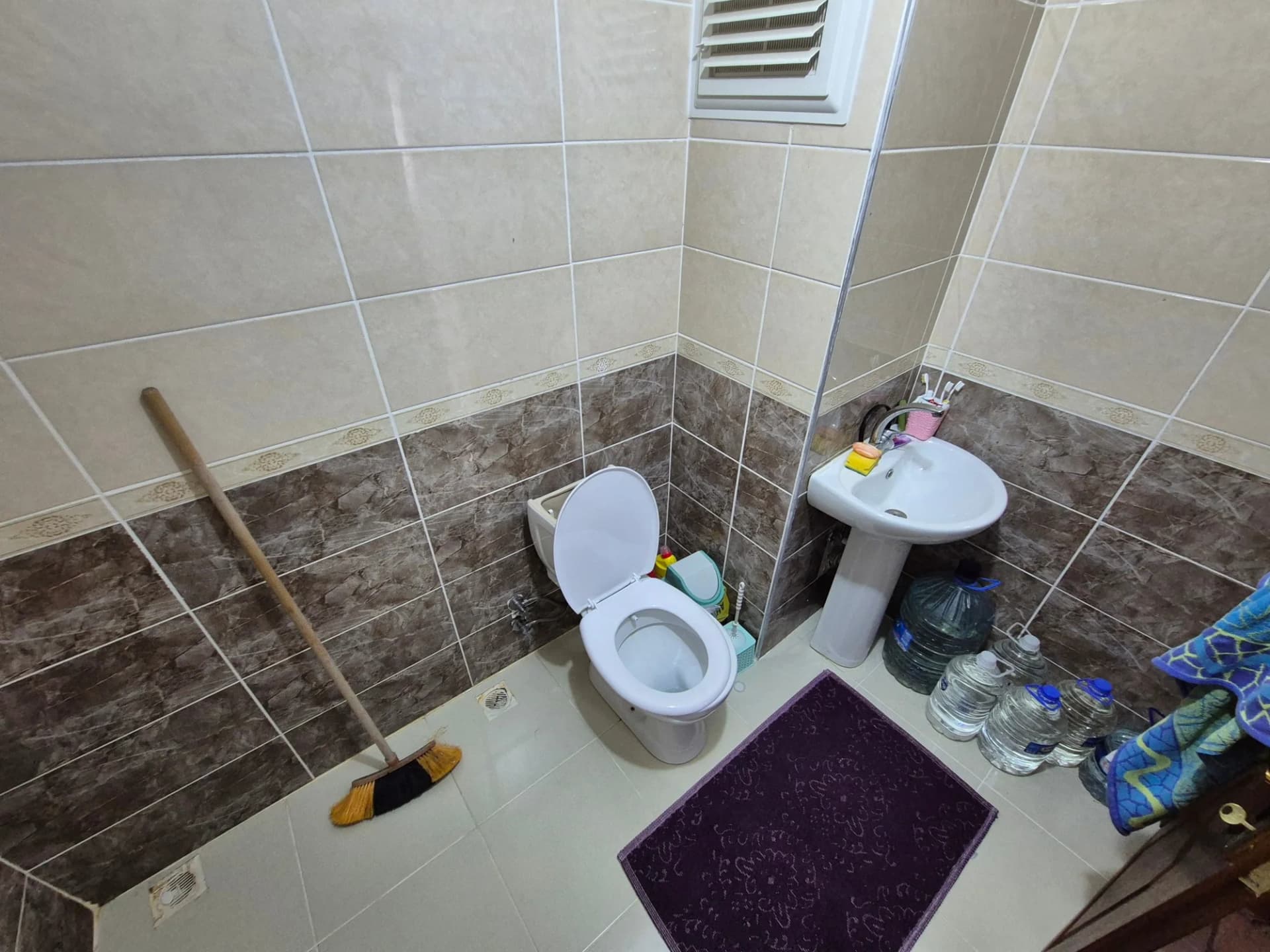 Havuzlu Butik Sitede | Doğa Manzaralı | Geniş Konforlu 2+1 Daire | Kumbağ Mah. — görsel 32