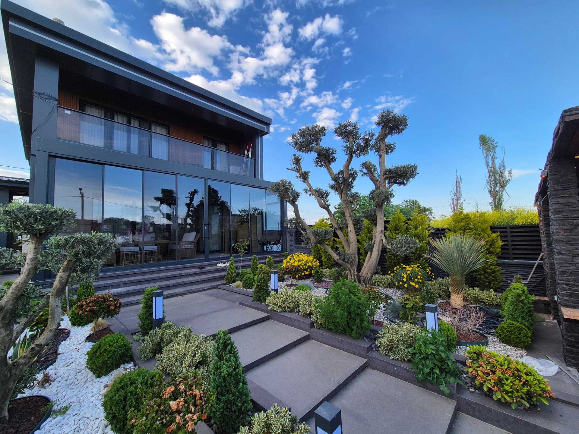 Panoramik Deniz Manzaralı | Lüks Segment Özel 4+1 Müstakil Villa | Bahçelievler Mah. — görsel 2
