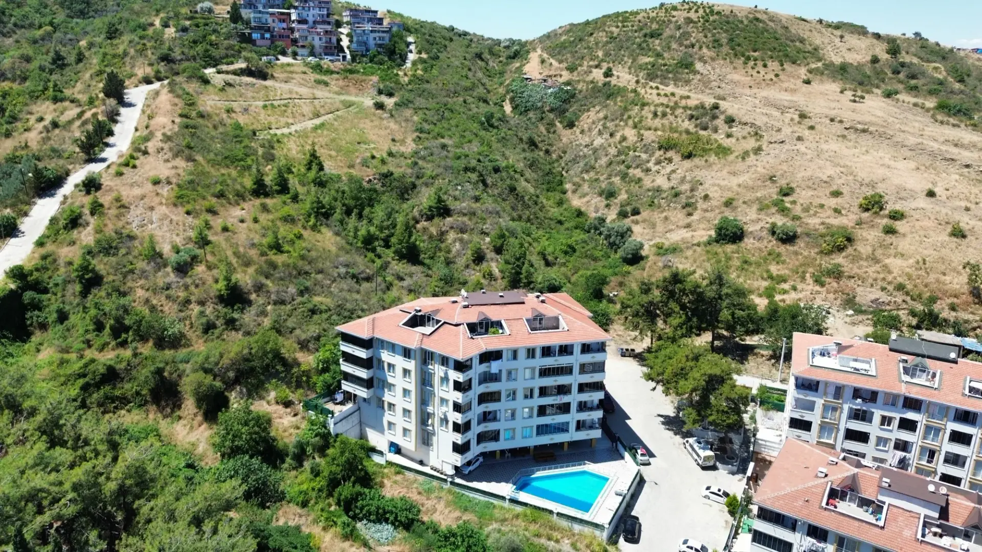 Liman Mevkii | Havuzlu Site İçerisinde | Satılık 2+1 Daire | Kumbağ Mah. — görsel 37