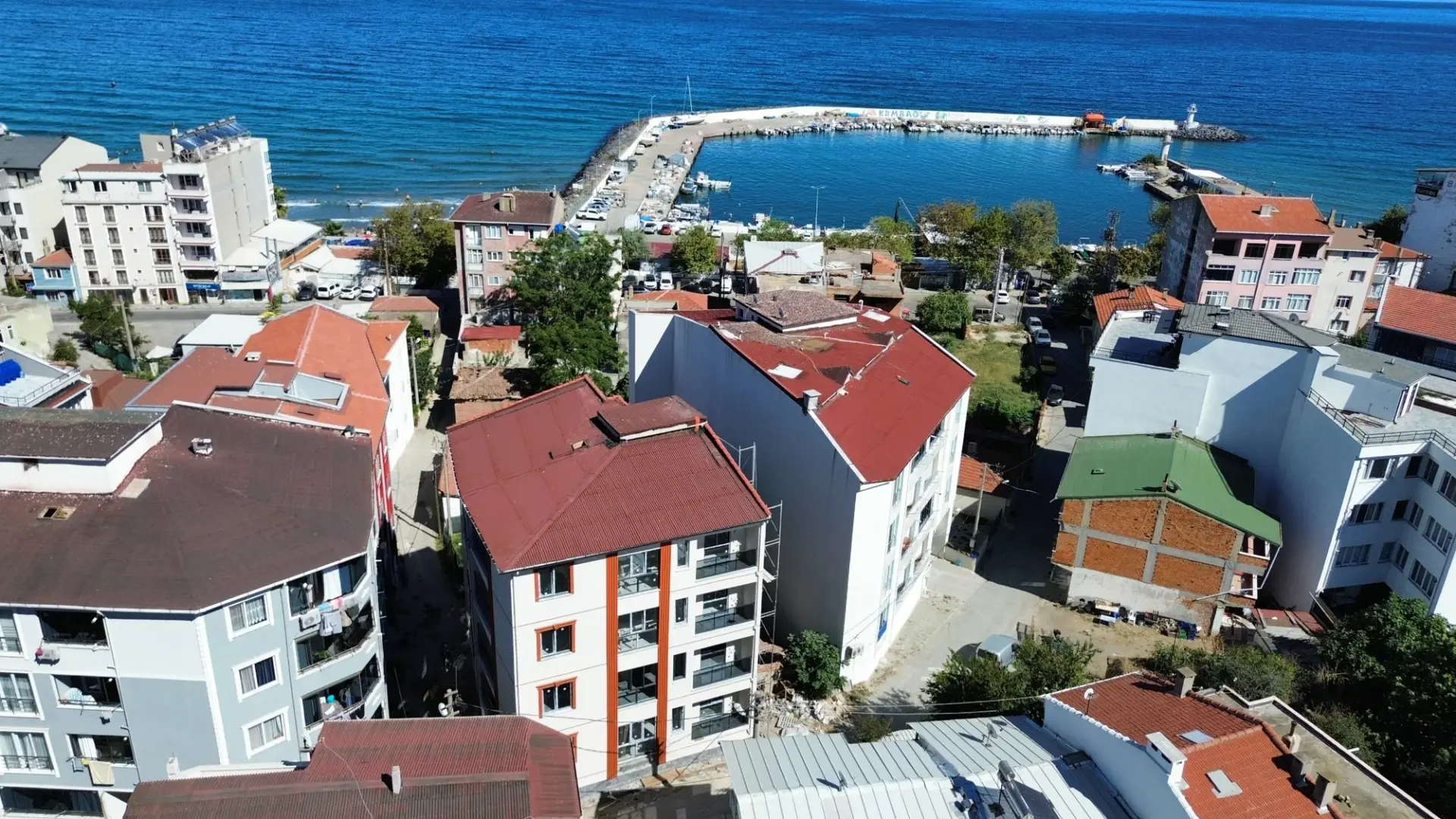 Merkezi Lokasyonda | Liman Mevkii | Sıfır Projede Satılık 1+1 Daireler | Kumbağ Mah. — görsel 1