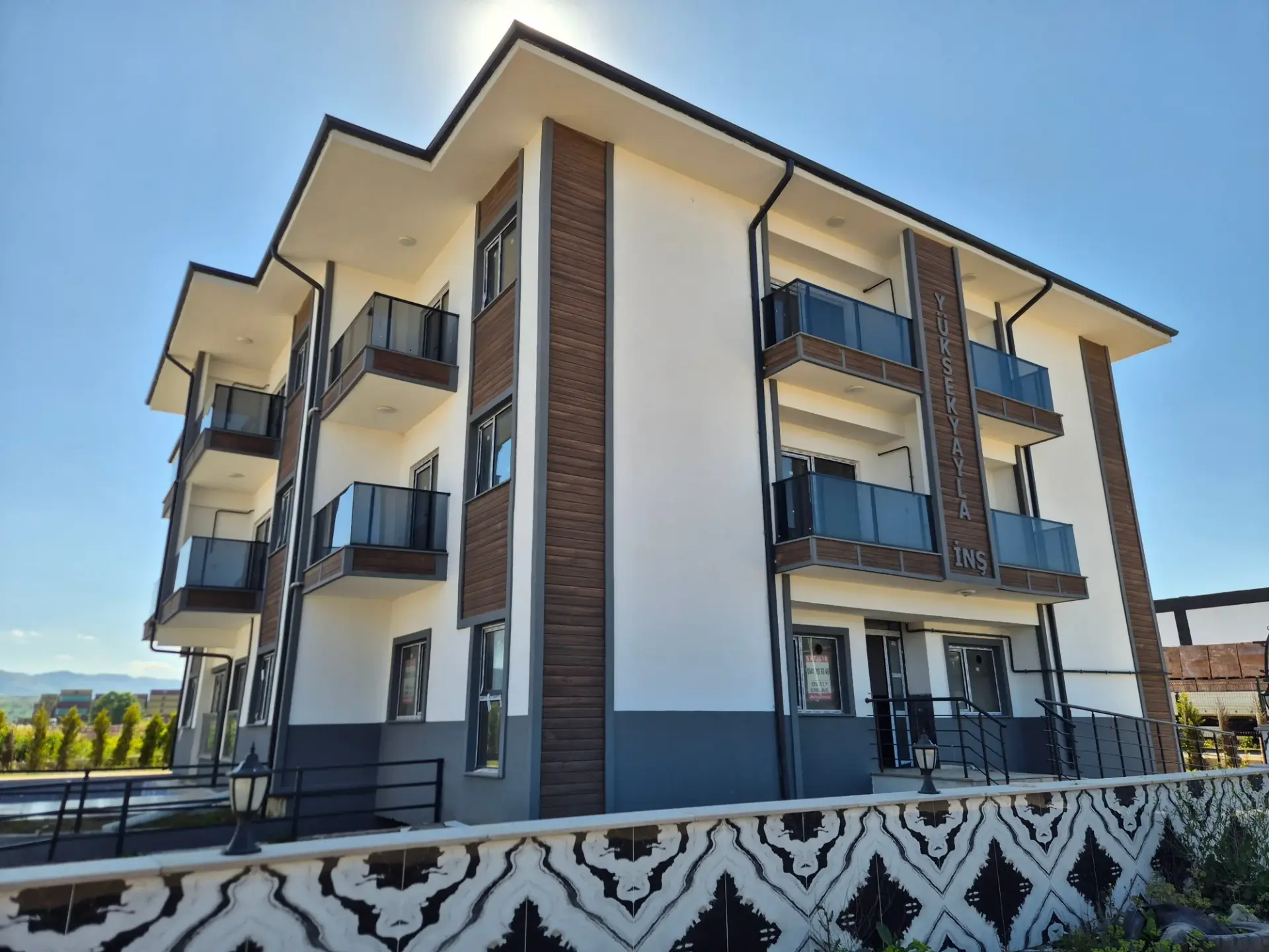 Ana Cadde Üzerinde | Sıfır Projede Havuzlu 3+1 Dubleks Daire | Kumbağ Mah. — görsel 1